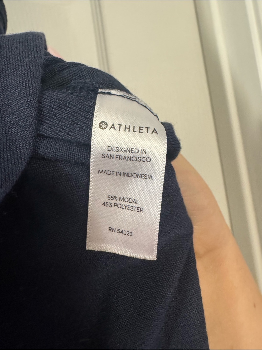 Athleta Navy Blue Scoop Neck Performance Tank - Picture 5 of 7